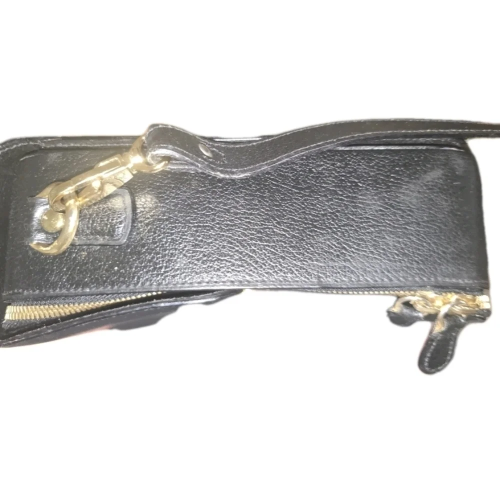 Salvatore Ferragamo Hard Case Zippered Black Leather Briefcase With Lock And Key